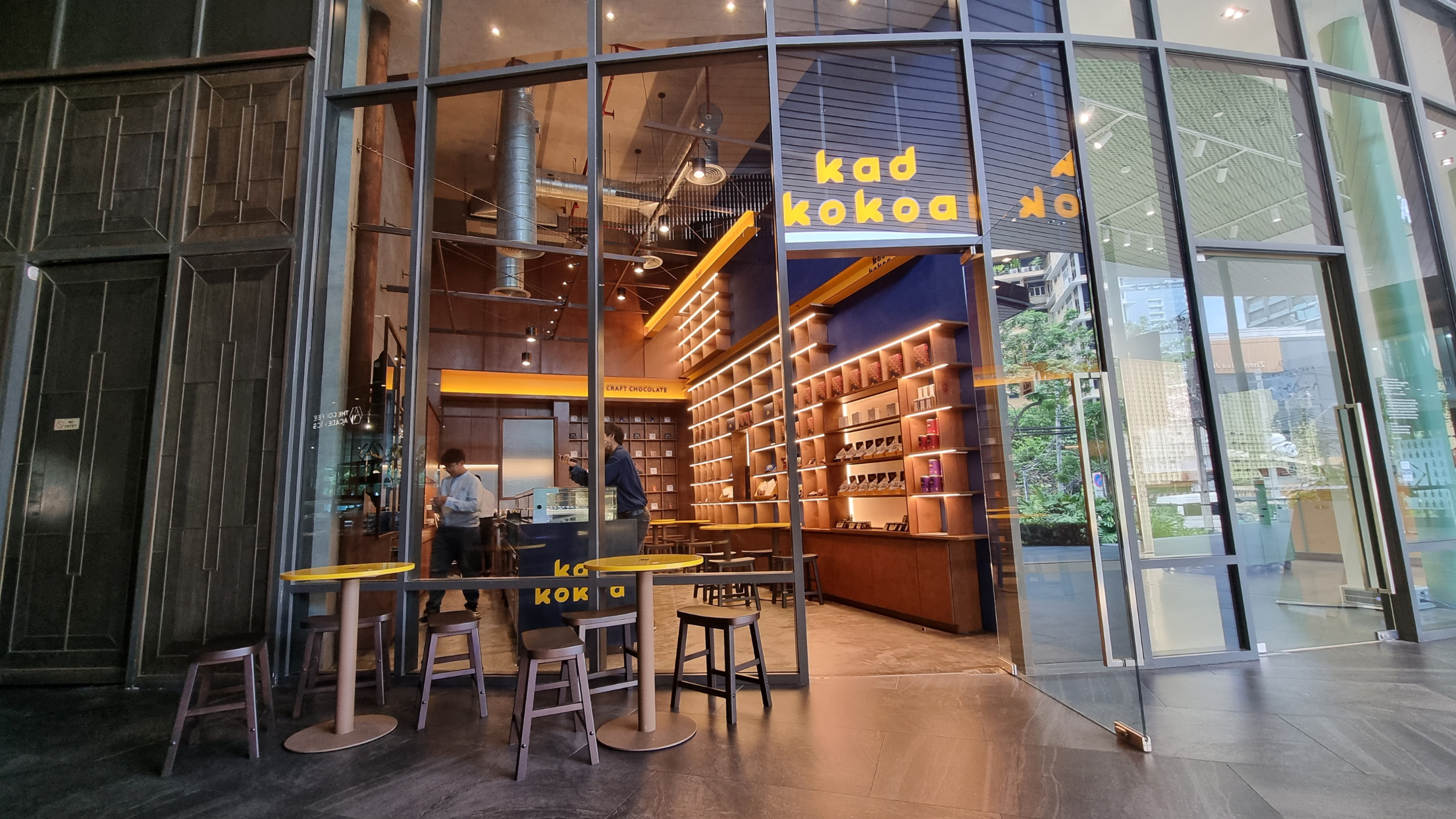 Kad Kokoa Shop at Velaa Langsuan Bangkok