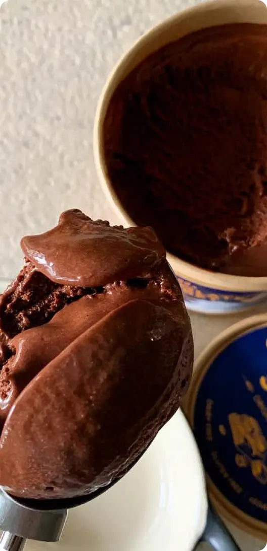 Dark chocolate ice cream scoop made with Kad Kokoa single origin chocolate